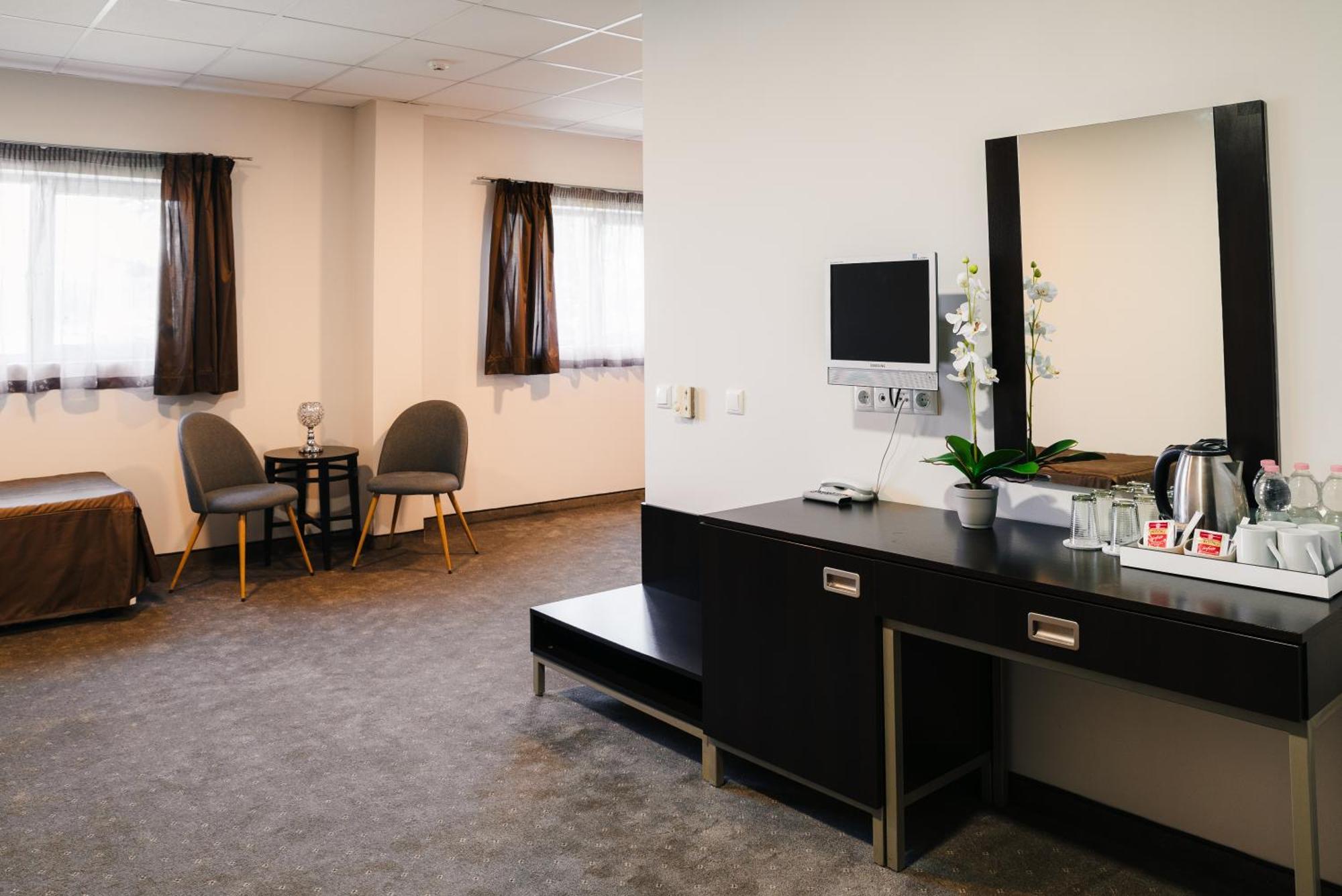 Hotel Ihtiman Kültér fotó