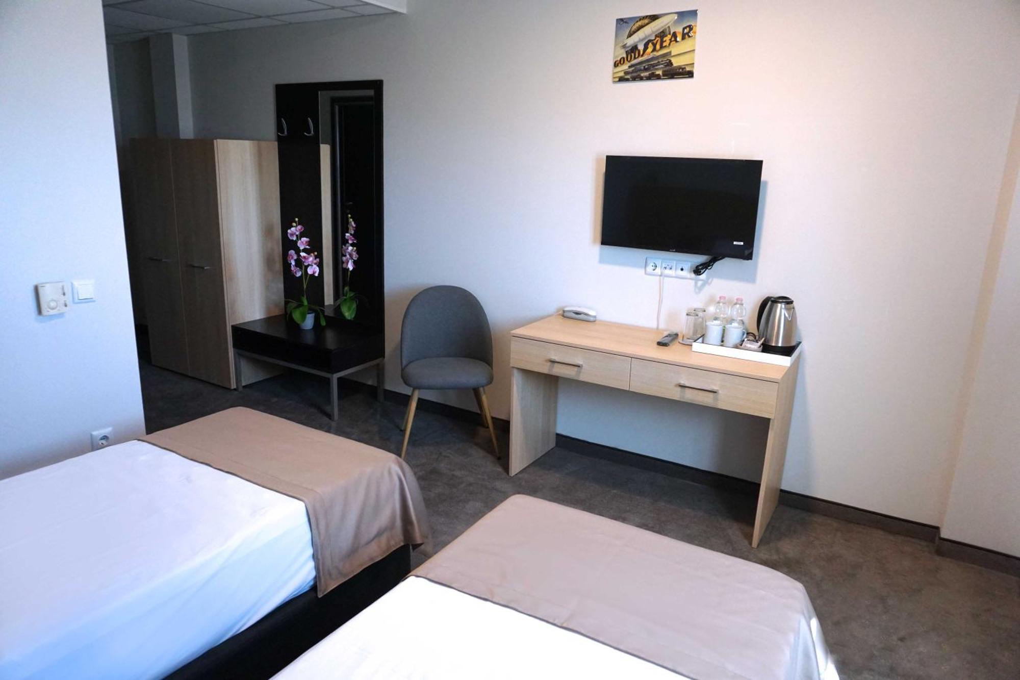 Hotel Ihtiman Kültér fotó